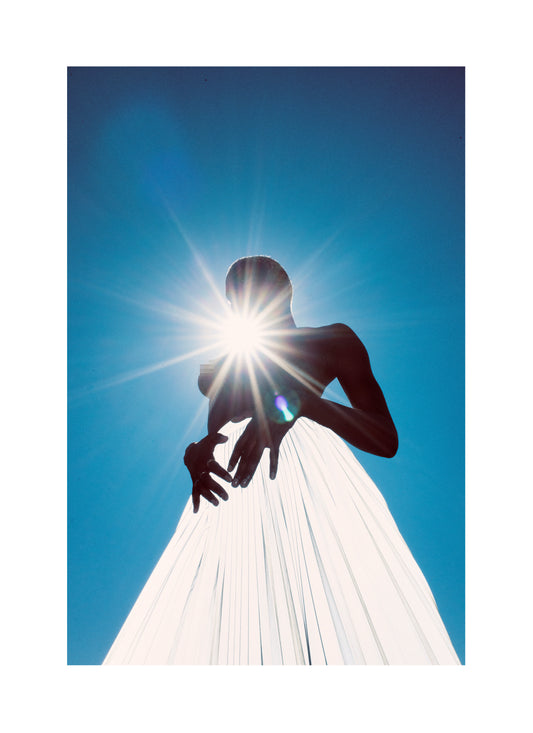 Sunshine Into The Sun Onto The Egg (2018)